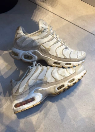 Nike Air Max Plus TN White / Silver – UK 5.5 (EU 38.5), brand: Nike, condition: Good, size: 5.5, £45.00, £47.95 includes Buyer Protection