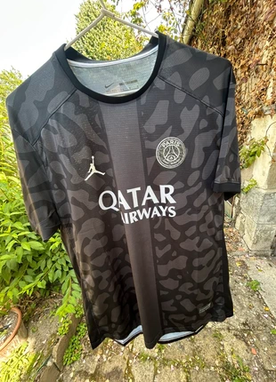 👕 Maillot PSG Jordan Édition Spéciale - Taille L 🖤, merk: Nike, staat: Nieuw zonder prijskaartje, maat: L, € 30,00, € 32,20 inclusief Kopersbescherming
