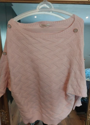 Roze trui met vlindermouwen, état: Très bon état, taille: Taille unique, 5,00 €, 5,95 € Protection acheteurs incluse