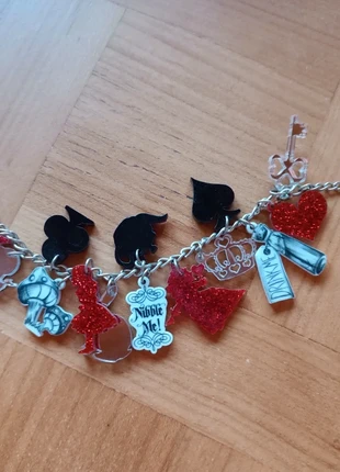 Bracelet "Alice au pays des Merveilles", brand: Punky Pins, condition: Very good, €5.00, €5.95 includes Buyer Protection