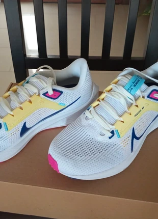 Pegasus 40, merk: Nike, staat: Nieuw met prijskaartje, maat: 39, € 80,00, € 84,70 inclusief Kopersbescherming
