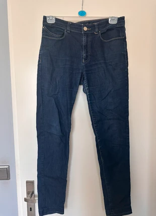 Pantalon Armani bleu, marke: Armani Jeans, zustand: Gut, größe: W31 | DE 46, 30,00 €, 32,20 € inklusive Vinted-Käuferschutz