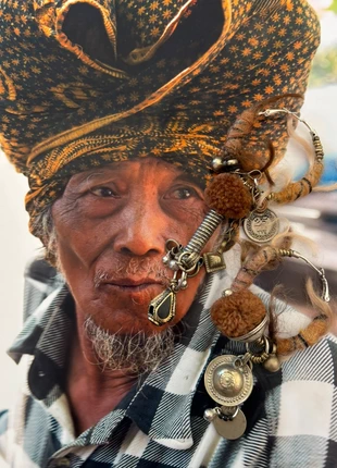 Boucles d’oreilles tribales créoles asymétriques kuchi banjara, staat: Heel goed, € 69,00, € 73,15 inclusief Kopersbescherming Pro