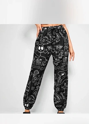 Black Graphic Pants, brand: Shein, condition: New without tags, size: M / 38 / 10, €4.00, €4.90 includes Buyer Protection
