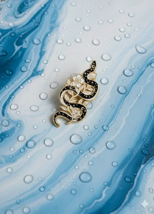 Pins snake flower celestial occulte goth rock punk witch alt Y2K wicca pastel kawaii spooky, marke: Witch, zustand: Sehr gut, 3,00 €, 3,85 € beinhaltet Vinted-Käuferschutz Pro