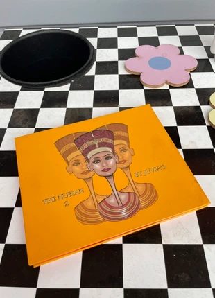 Juvias place oogschaduwpalet prachtige kleuren als nieuw vintage oldschool unisex, merk: Juvia's Place, staat: Nieuw met prijskaartje, € 25,00, € 26,95 inclusief Kopersbescherming