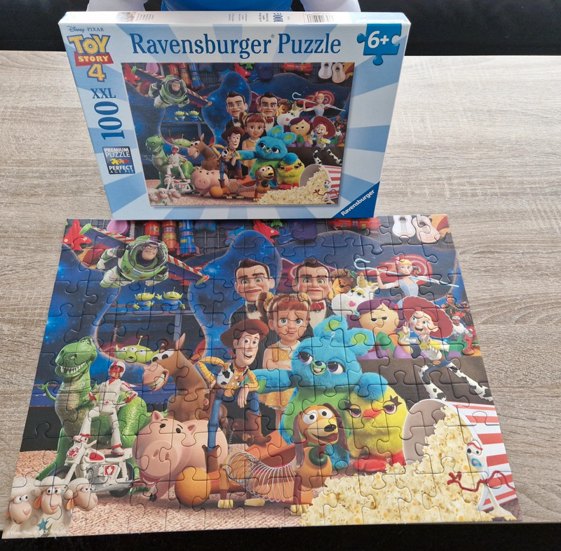 Très beau puzzle Toy story 4 Ravenburger