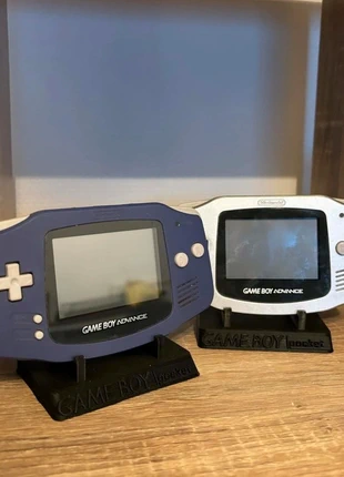 Support Game Boy, merk: Nintendo, staat: Nieuw zonder prijskaartje, € 8,00, € 9,10 inclusief Kopersbescherming