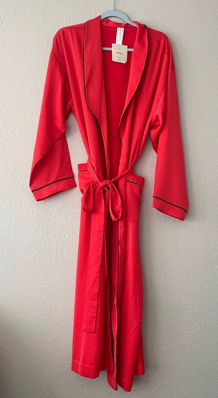 Fabletics robe 1