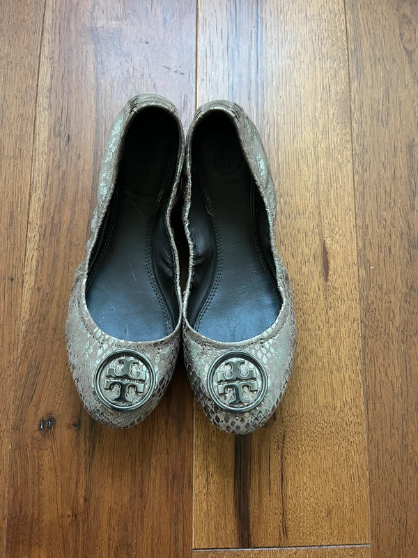 Tory burch shop pewter flats