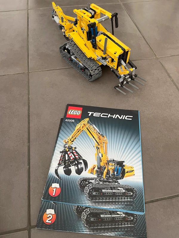 LEGO Le Bulldozer Jeu Garçon et Fille 8 Ans et Plus, Jeu de Construction  avancé, 171 Pièces en destockage et reconditionné chez DealBurn