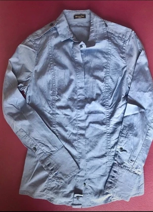 Camisa Massimo Dutti talla 38., merk: Massimo Dutti, staat: Nieuw zonder prijskaartje, maat: M / 38 / 10, € 16,00, € 17,50 inclusief Kopersbescherming