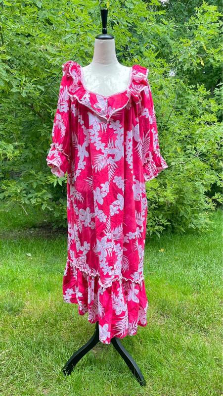 Vintage Hot Pink Hawaiian Print White Long Ruffle MuuMuu 1