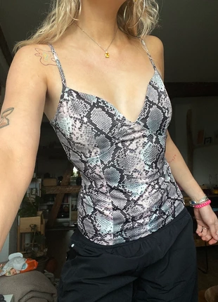 Snake print top, marque: JNY, état: Très bon état, taille: M / 38 / 10, 8,00 €, 9,10 € Protection acheteurs incluse