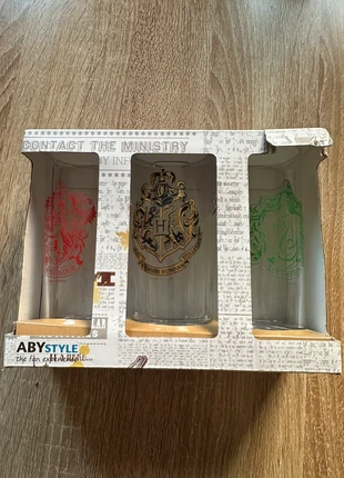 Verres Harry Potter, marque: ABYStyle, état: Très bon état, 7,00 €, 8,05 € Protection acheteurs incluse