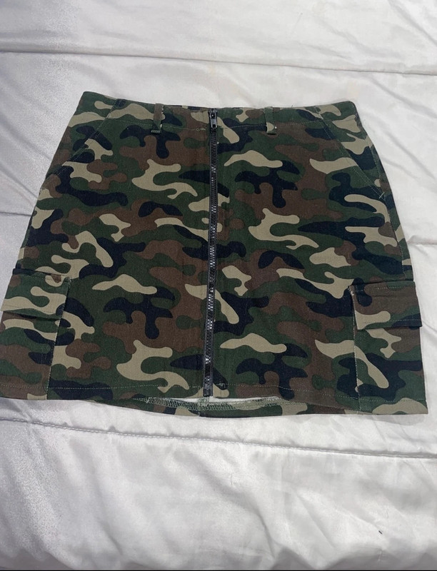 Rue 21 camo mini skirt 1