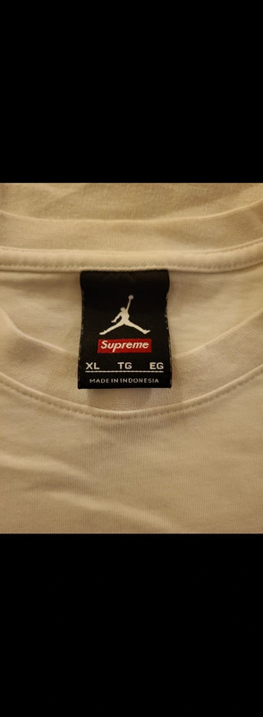 T shirt Supreme x Jordan 2