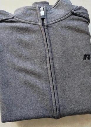 Veste Russel Athletic full zip Taille XL Couleur gris | homme / coton, marque: Russel Athletic, état: Très bon état, taille: XL, 22,00 €, 23,80 € Protection acheteurs incluse