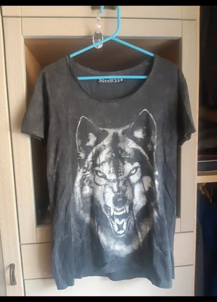 Maglietta grigia Alcott, brand: Alcott, condizioni: Nuovo senza cartellino, taglia: M, €4.50, €5.43 include la Protezione acquisti