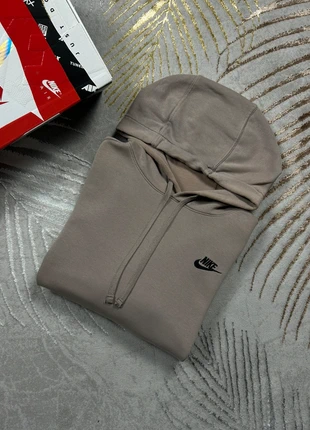 Sweat à capuche Nike gris / marron logo brodé noir, merk: Nike, staat: Heel goed, maat: S, € 28,00, € 30,10 inclusief Kopersbescherming Pro