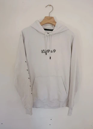 Pokémon x Celio | Hoodie Pikachu blanc | Taille M, marque: Celio, état: Bon état, taille: M, 17,00 €, 18,55 € Protection acheteurs incluse