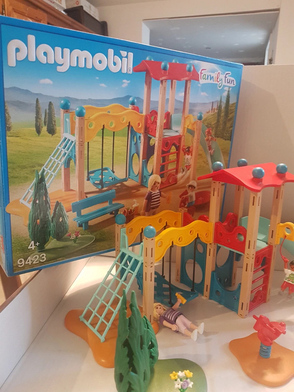  Playmobil Gym Building Set : Toys & Games