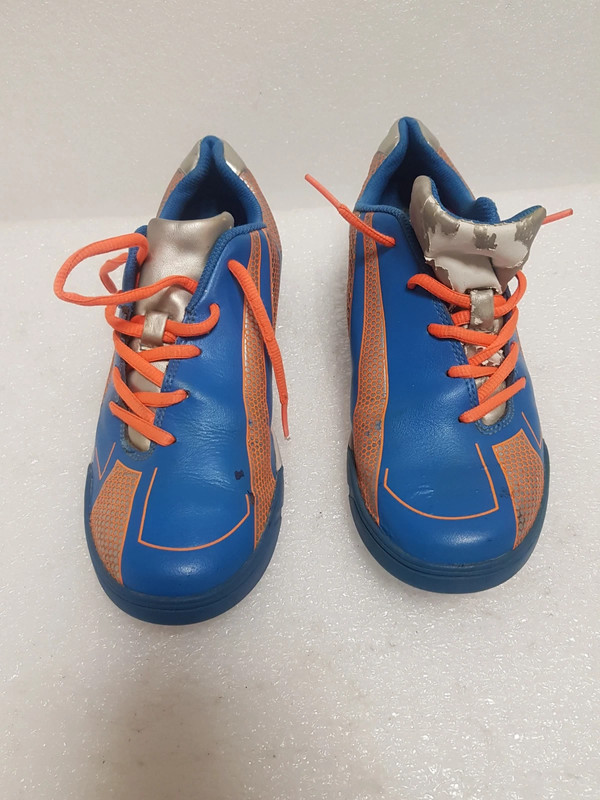 Blue and sales orange clarks