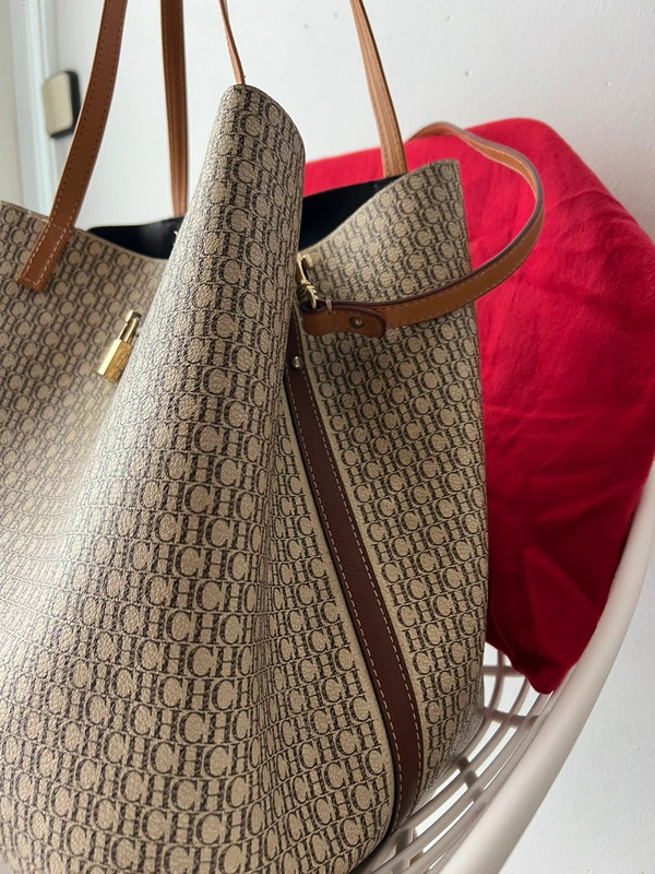 Matryoshka locked M bolso de hombro de Carolina Herrera Vinted