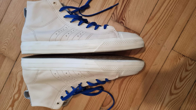 adidas Nizza x Pharrell Williams beige 49 1 3 Vinted