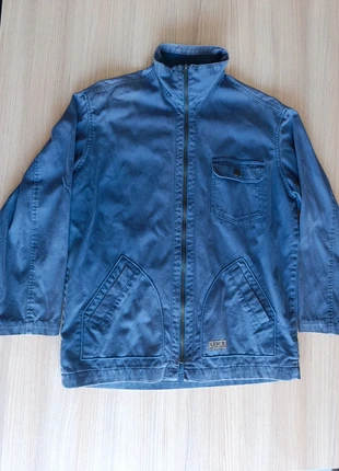 Veste Levi’s California vintage zippée bleu workwear M, marque: Levi's, état: Très bon état, taille: M, 44,00 €, 46,90 € Protection acheteurs incluse