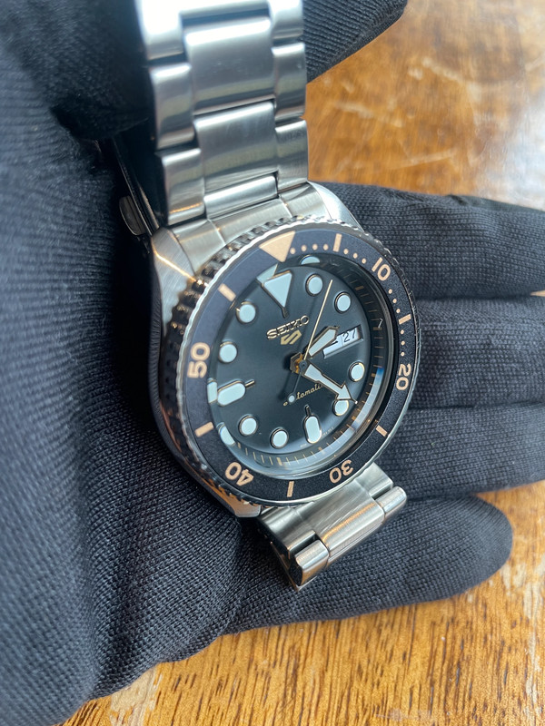 Reloj Seiko 5 Sports SRPD57K1 5