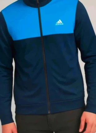 Veste Adidas bleu marine et bleu électrique - Taille L, marca: adidas, estado: Muito bom, tamanho: L, €22.00, €23.80 inclui Proteção do Comprador