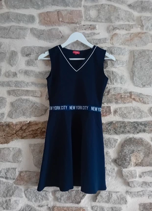 Robe bleu marine Tissaia femme - taille XS - très bon état, marque: Tissaia, état: Très bon état, taille: XS / 34 / 6, 5,00 €, 5,95 € Protection acheteurs incluse