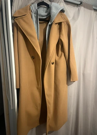 Manteau capuche intégré, marke: Boutique indépendante, zustand: Neu, größe: Einheitsgröße, 15,00 €, 16,45 € inklusive Vinted-Käuferschutz