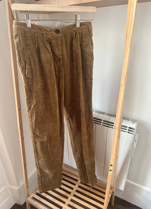 Pantalon Sessun beige velours, marque: Sessun, état: Très bon état, taille: S / 36 / 8, 18,00 €, 19,60 € Protection acheteurs incluse