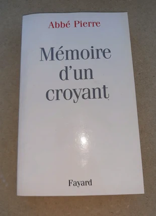 Livre Abbé Pierre, condition: Very good, €2.00, €2.80 includes Buyer Protection