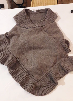 Mantella shawl cape in misto lana  col ecru disponibile anche grigio, état: Très bon état, taille: Taille unique, 8,00 €, 9,10 € Protection acheteurs incluse