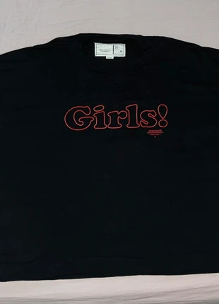 T-shirt noir :Chocoolate XS Oversize, marque: Chocoolate, état: Très bon état, taille: XS / 34 / 6, 6,00 €, 7,00 € Protection acheteurs incluse