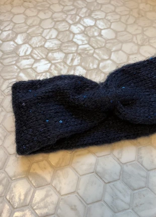 Hoofdband met pailletten H&M, merk: H&M, staat: Heel goed, maat: Universele maat, € 2,00, € 2,80 inclusief Kopersbescherming