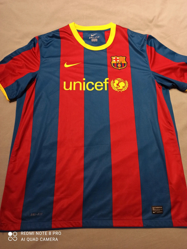 Camiseta Original del Barcelona 2010-11 - Vinted
