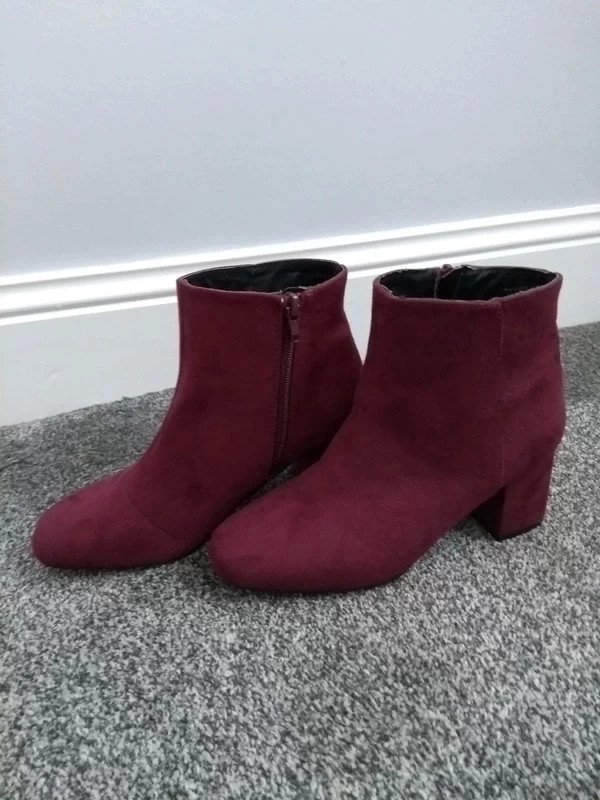 Primark clearance red boots