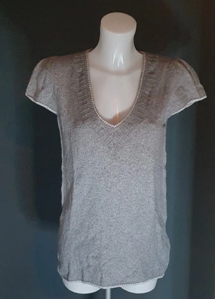 Tshirt Gris avec Liseré Argenté 38, état: Très bon état, taille: M / 38 / 10, 5,00 €, 5,95 € Protection acheteurs incluse