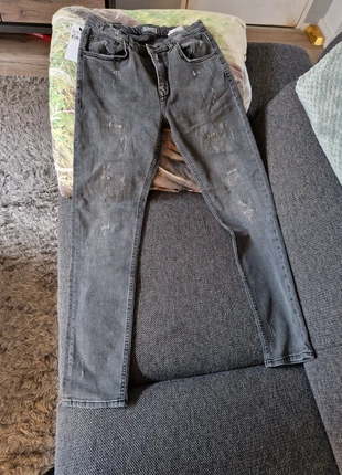 Meisjes jeans broek mt170, marque: LBT, état: Neuf avec étiquette, taille: 15 ans / 170 cm, 20,00 €, 21,70 € Protection acheteurs incluse
