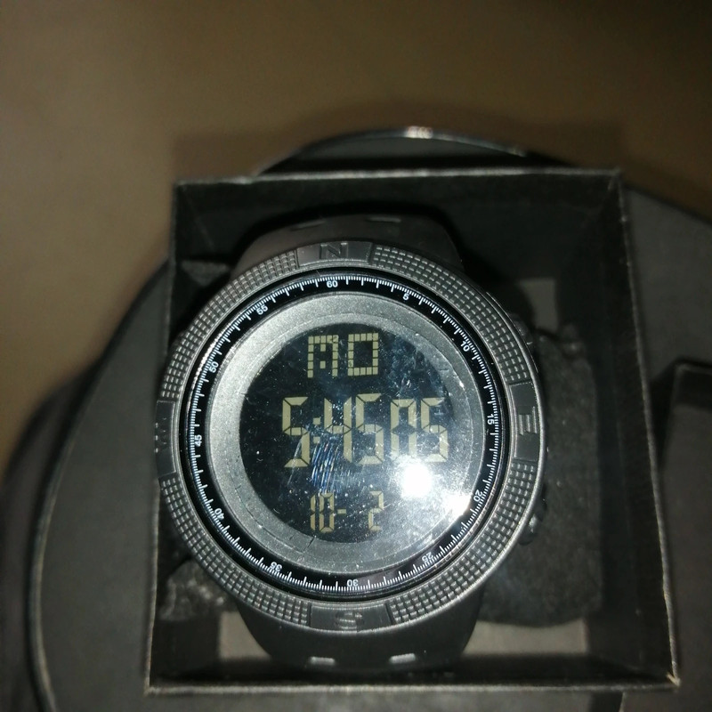 Montre cheap multifonction sport