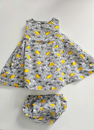 Baby Mädchen Set von Obaïbi in Größe 68, merk: Obaïbi, staat: Heel goed, maat: 6-9 maanden / 68 cm, € 6,90, € 7,95 inclusief Kopersbescherming