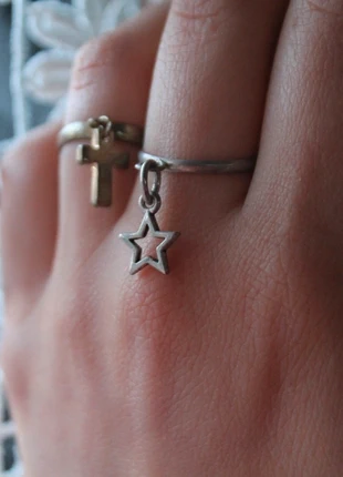 Coppia di anelli con simbolo, condizioni: Ottime, taglia: 16,5 mm Ø / 12, €4.00, €4.90 include la Protezione acquisti