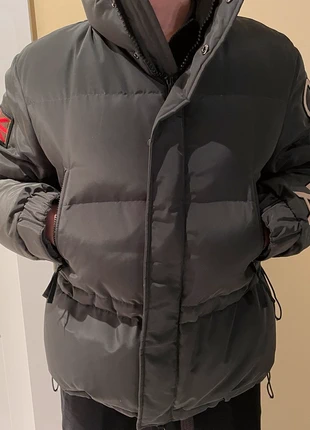 Giubbotto Husky Taglia 48 Verde, marke: Husky, zustand: Sehr gut, größe: M, 24,00 €, 25,90 € inklusive Vinted-Käuferschutz