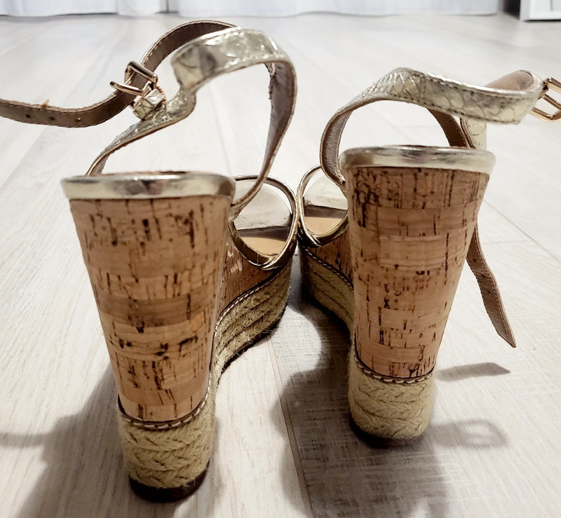 Sandali cheap guess dorati