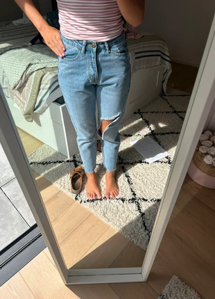 Jeans à trou shein, brand: Shein, condizioni: Nuovo senza cartellino, taglia: XS / IT 38 / EU 34, €5.00, €5.95 include la Protezione acquisti