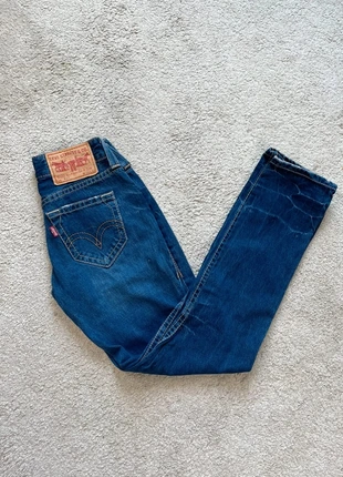 Jean Lévis 927 vintage bleu W26 L32, marke: Levi's, zustand: Sehr gut, größe: W26 | DE 42, 34,99 €, 37,44 € inklusive Vinted-Käuferschutz
